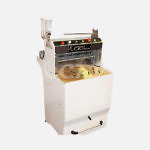 Хлеборезательная машина напольная CRV-Bakery