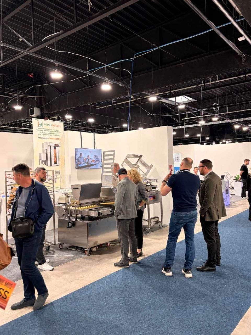 automated-croissant-bakery