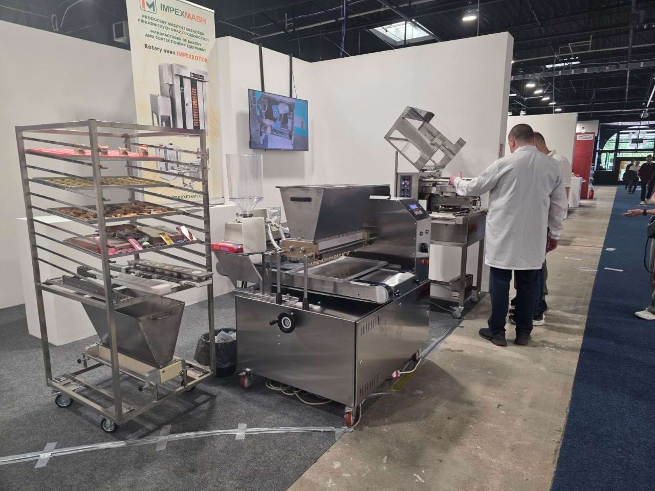 automated-croissant-bakery
